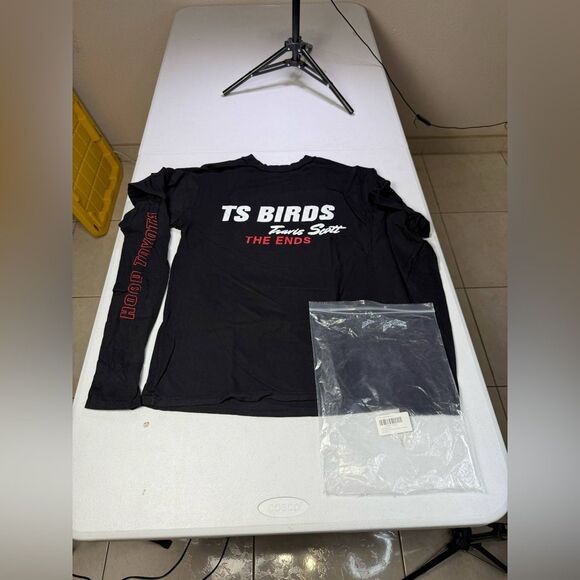 New Travis Scott T'S Birds The Ends Tour Black Long-Sleeve T-Shirt Sz S - Picture 1 of 9